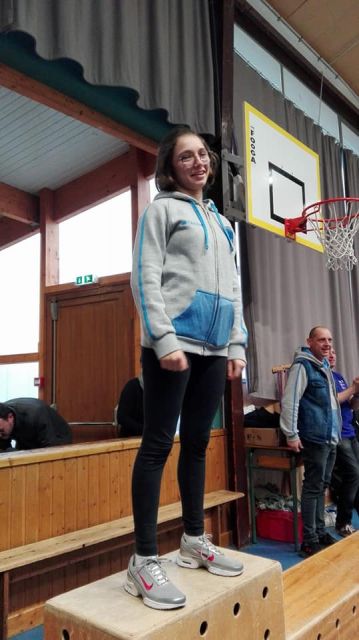 Championne du Rhône de judo, cadette, 5 ippons en  5 combats